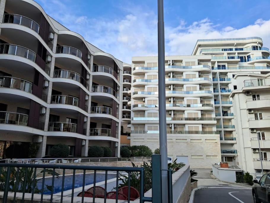Holiday Home Apartment Budva Ngoại thất bức ảnh